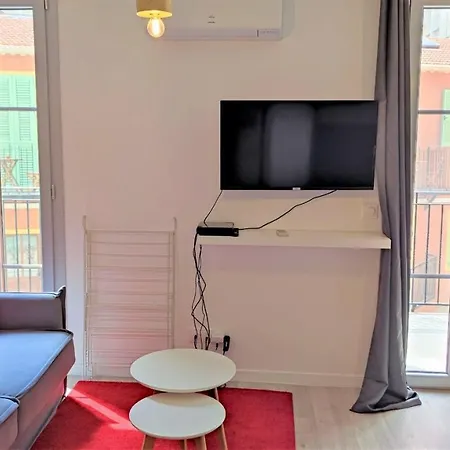 Delille Centre 19 Appartamento