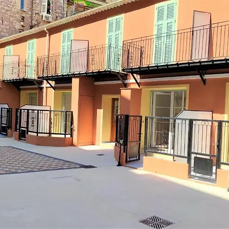 Appartamento Delille Centre 19 *