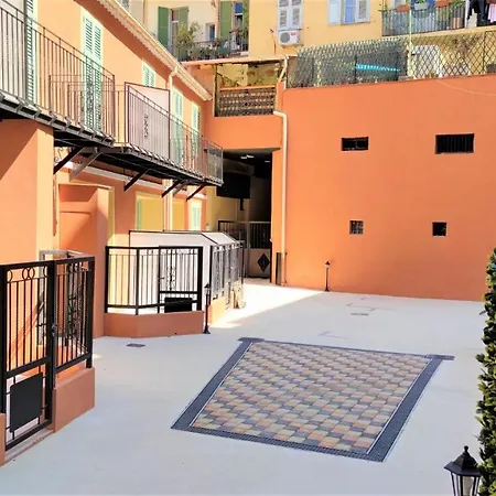 Appartamento Delille Centre 19 *